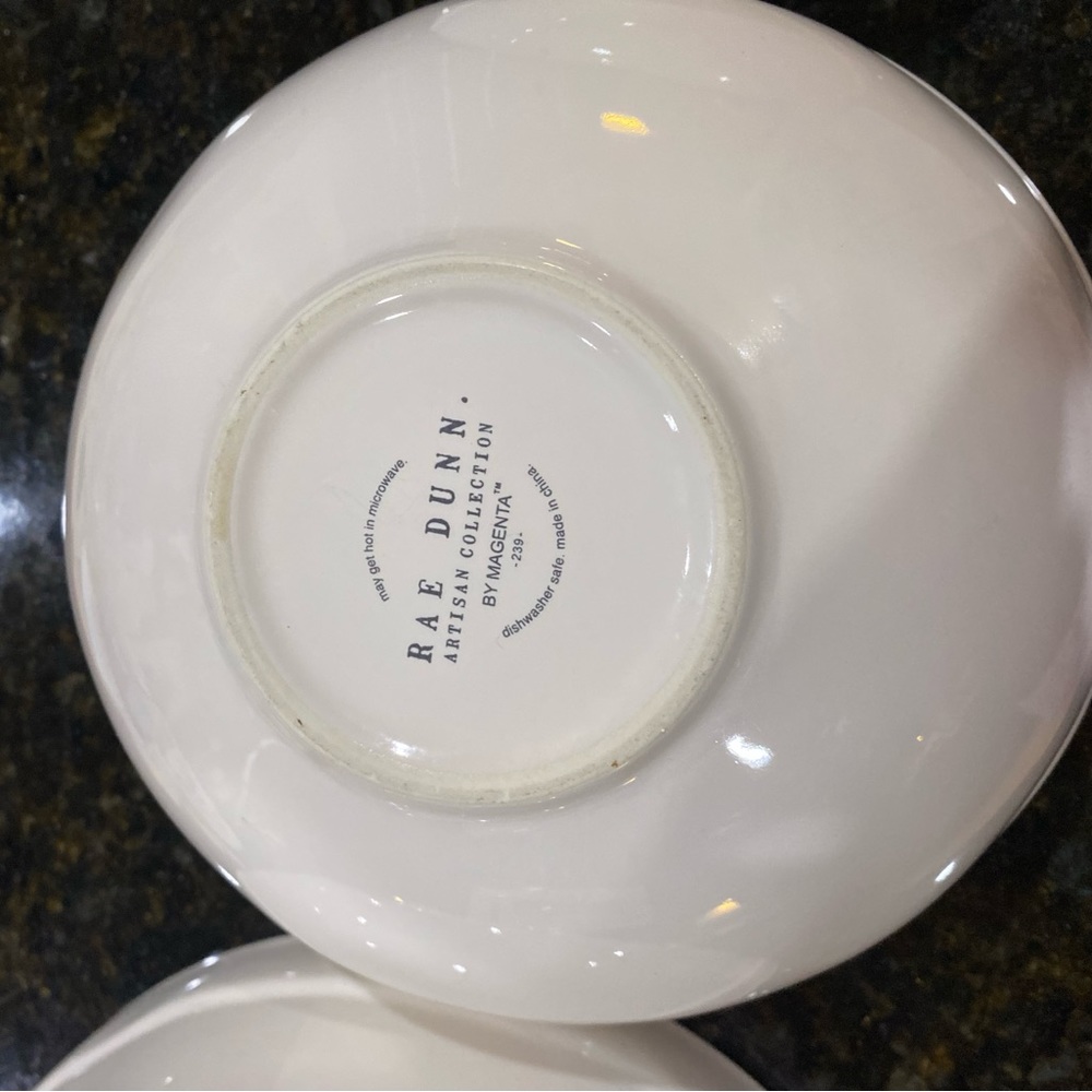 ๐บ๐ธ Rae Dunn RARE Farmline Christmas mixing bowl set - Picture 3 of 6